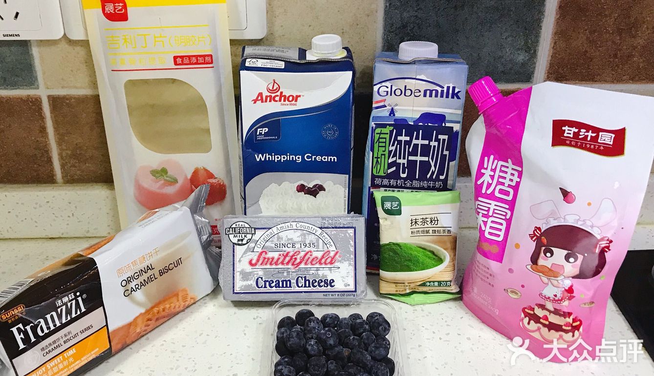 不用烤箱的慕斯蛋糕配方来咯