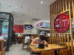 -南城香·饭香串香馄饨香(青年路店)