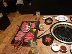 -炼火烤肉店
