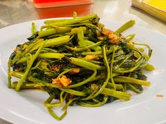 -明记烧鱼美味店