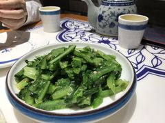 清炒油麦菜-满园春饼(宜昌万达店)