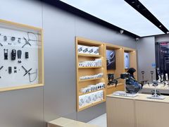 -DJI大疆(深圳华强北曼哈授权体验店)
