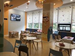 -戊辰亲子游泳俱乐部