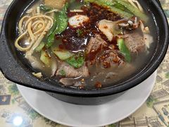 牛肉块砂锅-清真·穆萨砂锅(大皮院店)