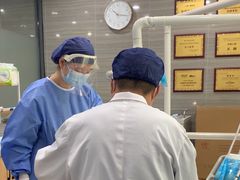 -上海仁爱医院口腔科 · 种植