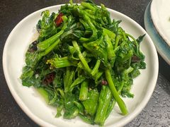 炒油菜-万重锦·人文川菜馆(骡马市店)