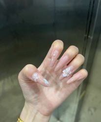 -初瞳专营美睫美甲