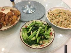 -家乡饭店(里仁洞店)
