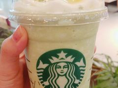 -星巴克臻选(南京金茂览秀城店)