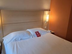 -雅高宜必思香港中上环酒店