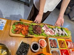 -江南本家韩国料理(太古仓中船汇店)