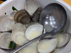 -鹏城人家海鲜酒家·23年老字号(较场尾店)