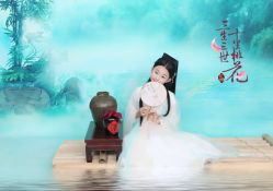 点击看大图 -后宫·古装汉服京剧儿童亲子全家福摄影