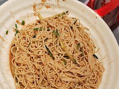 -肥肥虾庄·金牌油焖大虾(东湖欢乐谷店)