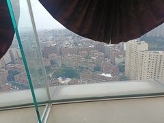 -荣誉国际酒店-云顶旋转餐厅