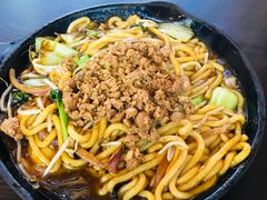 -香香过桥米线(辛吉街店)