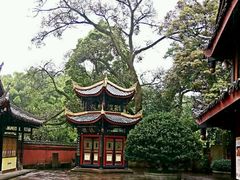-峨眉山报国寺