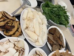 -太婆天府山珍酒楼(亚运村店)