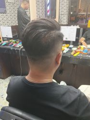 点击看大图 -大人物·男士理发馆