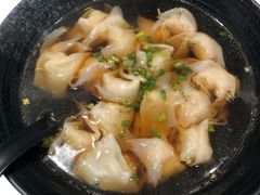 小馄饨-813芭依珊 BAESAn(汇港购物中心店)