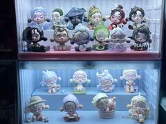 -泡泡玛特POPMART(上海环球港店)