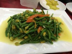 -美味海鲜大排档(明发美食地标店)