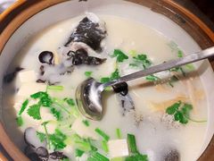 -姜君·千岛湖鱼头馆(浦东大道店)