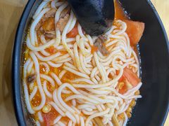 -三千粉牛肉米粉(来客茂店)