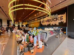 -星巴克臻选(上海虹桥新天地三店)