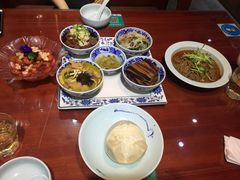 -窄巷子陕菜馆·地道陕西菜(粉巷店)