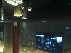 -乐界KTV(虹桥中心店)