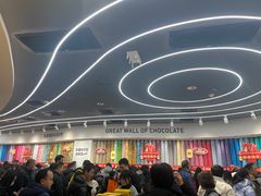 -m豆巧克力世界(上海世茂广场店)