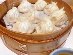 -馋三尺蟹粉小笼(人民广场店)