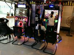 -星悦蓝海欢乐园(石路天虹店)