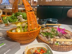 -椰子湾·海南火锅·糟粕醋·椰子鸡(正大广场店)