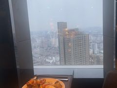 -唐拉雅秀酒店-西锦汇空中BBQ·思创餐厅
