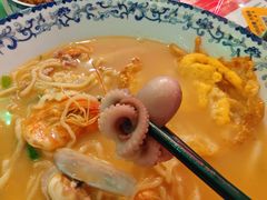 -霆记海鲜·只为这碗面(滨江店)