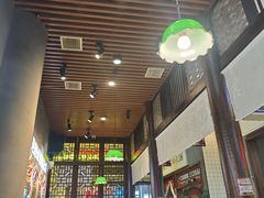 -卤校长老火锅(杨家坪直营店)