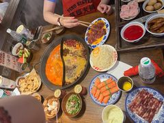 -萍姐火锅·公路夜市(武汉首店)