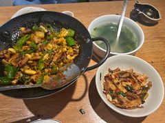 -聚鑫朋酸菜肥肠(九龙仓店)