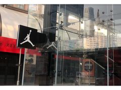 -Air Jordan(世贸天阶店)