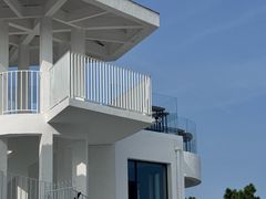 -旺角小渔村·海肠捞饭开创者(环山路店)