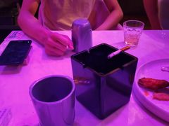 -樱花里音乐餐吧·牛扒椰子鸡(东圃店)