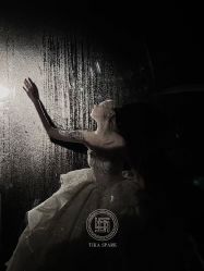 点击看大图 -Renee芮亦婚纱