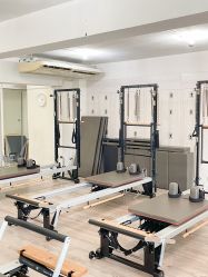 -无界瑜伽普拉提