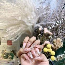 -悦颜美佳·美容·美甲美睫