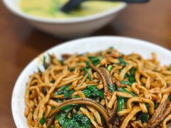 -三百碗宝应长鱼面(板仓街店)