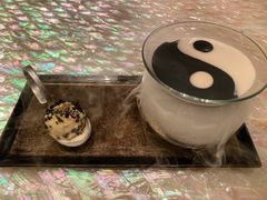 黑白芝麻布甸配芝麻雪糕-8餐厅(新葡京酒店)