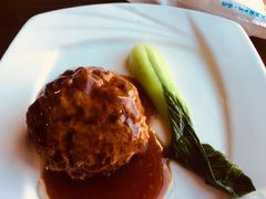 红烧狮子头-浦江餐饮·上海菜馆(五四路店)