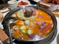 部队年糕火锅-七八冷面·延边朝鲜族美食(圣熙八号店)